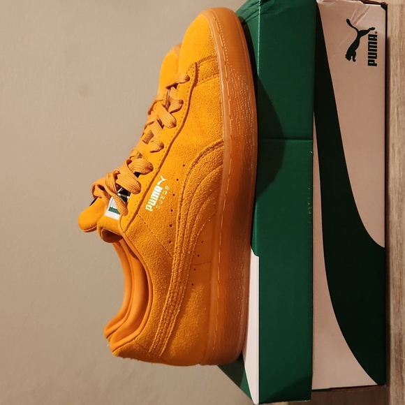 Pumas 7M Orange suede - Picture 1 of 3